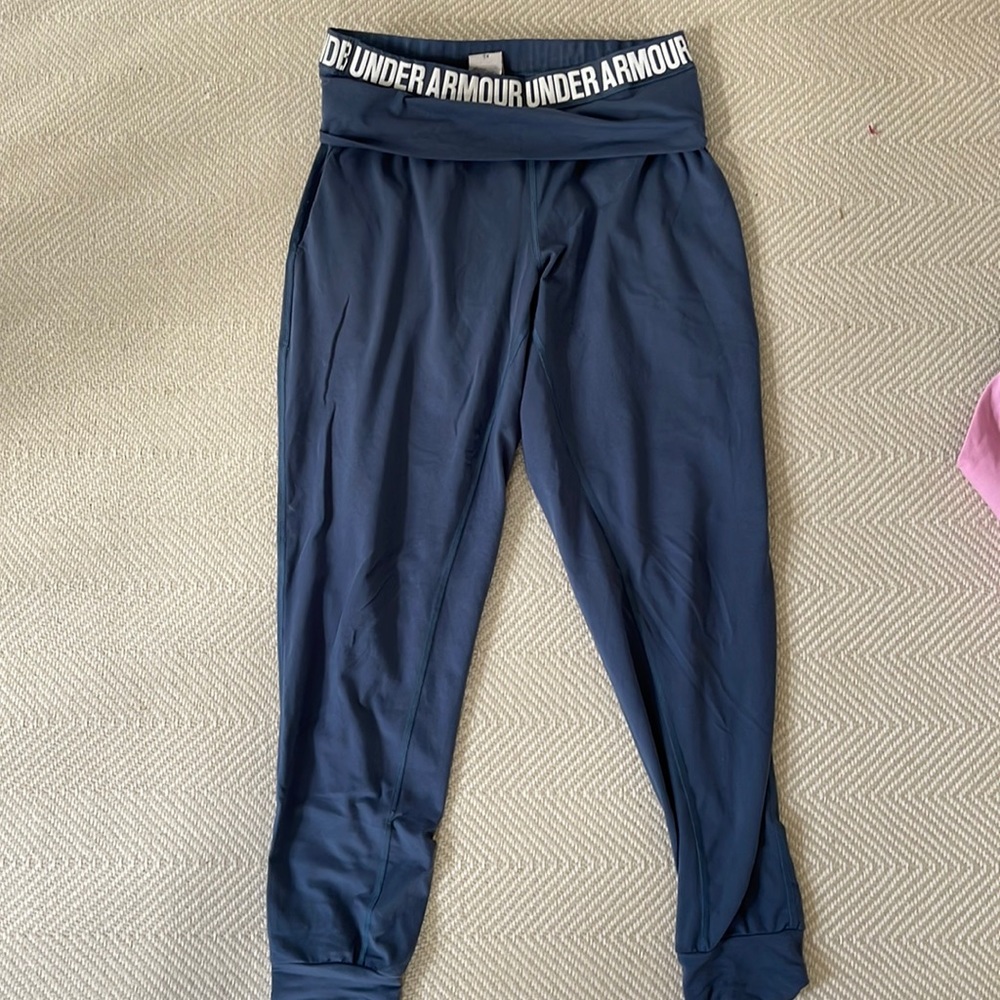 Under Armour women’s rollover joggers